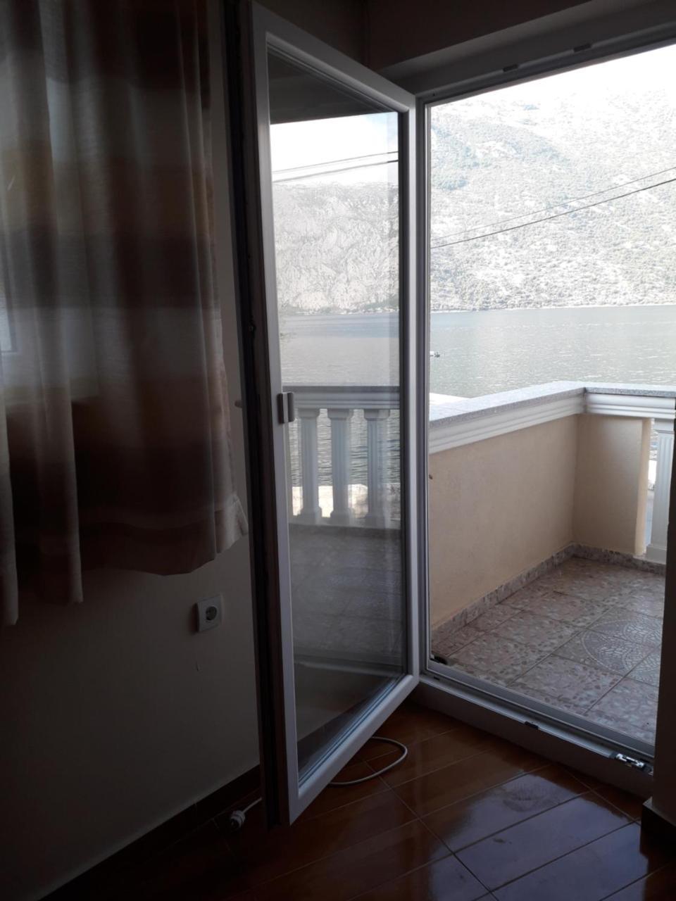 코토르 Apartmants Alexander 아파트 외부 사진
